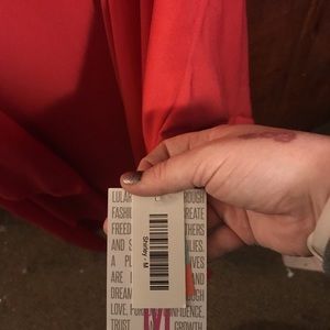 Lularoe Shirley size medium NWT